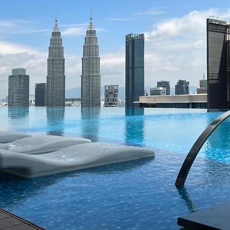 Astra @ Eaton Residences Kl Куала Лумпур Екстериор снимка